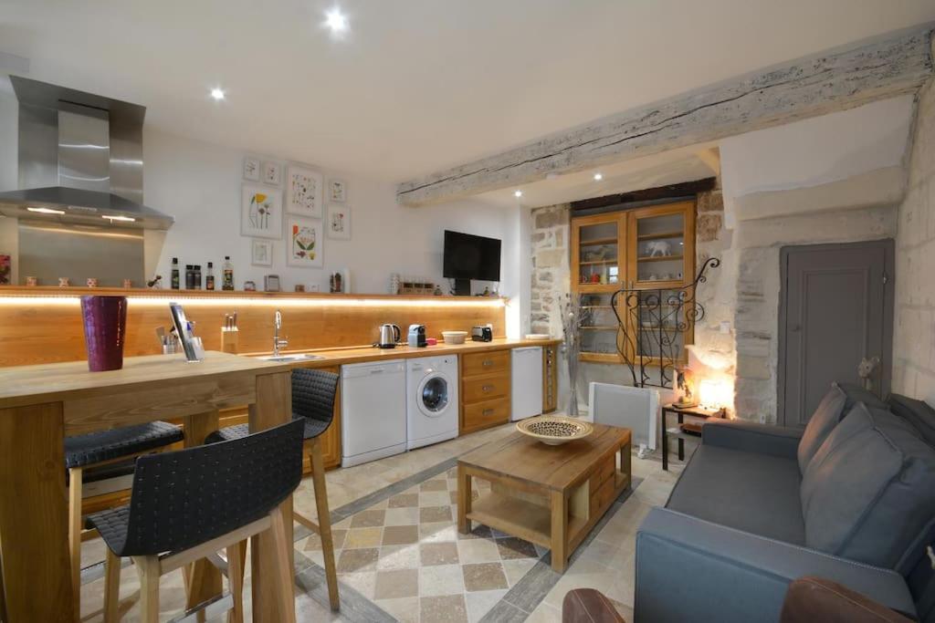 Charmante Petite Maison Donnant Sur Les Arenes 아흘르 외부 사진